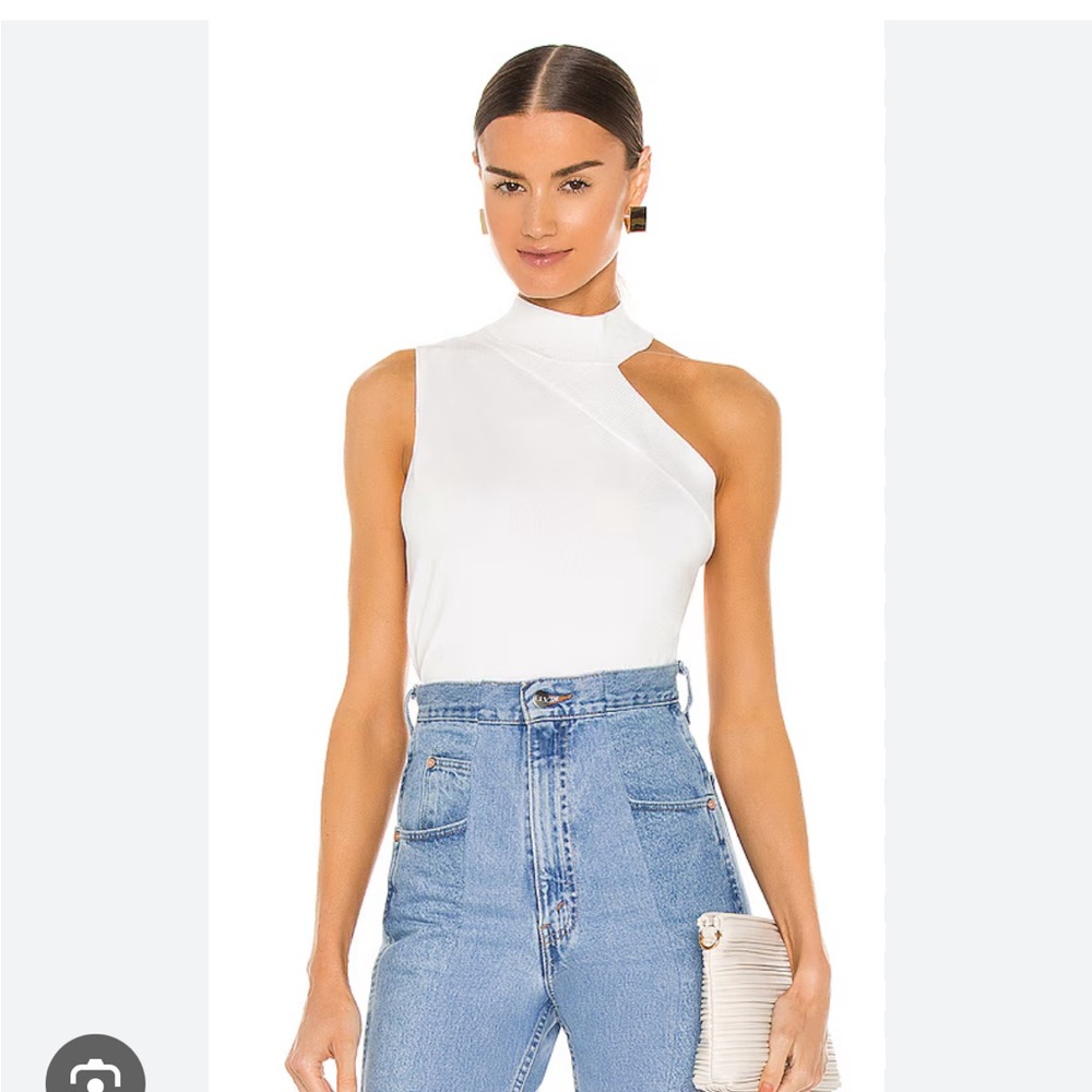525 - One Shoulder Turtleneck Tank in Bleach White. Size small